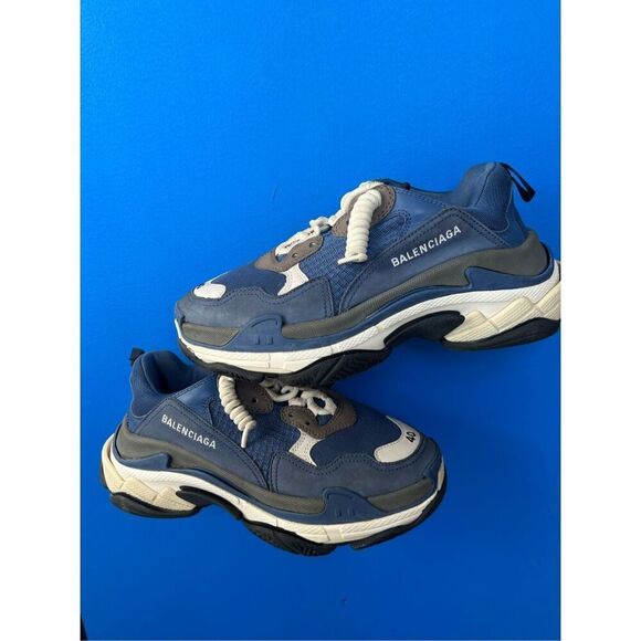 Balenciaga Triple S Sneaker Navy size 7 - Picture 1 of 6